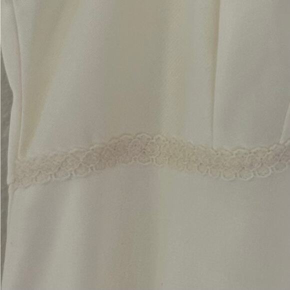 Vintage Lorraine Slip Dress Ivory Lace Trim Adjustable Straps 70s 80s Made USA - Picture 4 of 14